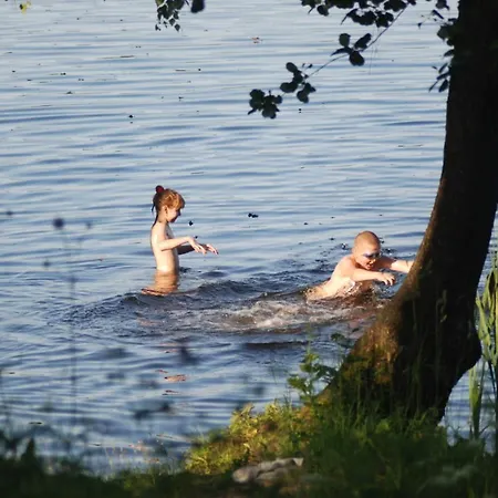 Nyaraló Lakeside Langstiņi